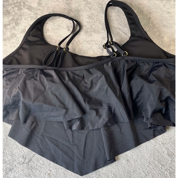 Black Ruffle Tankini Top & Striped High Waist Swimsuit Bottoms - Picture 2 of 10